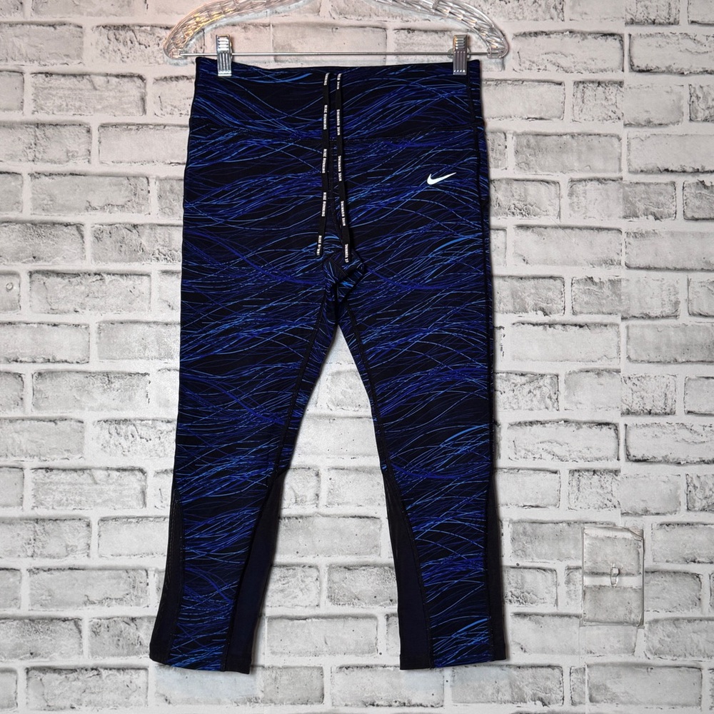 Nike Blue Dri-fit Dynamic Pattern capris Leggings size medium, new without‎ tags